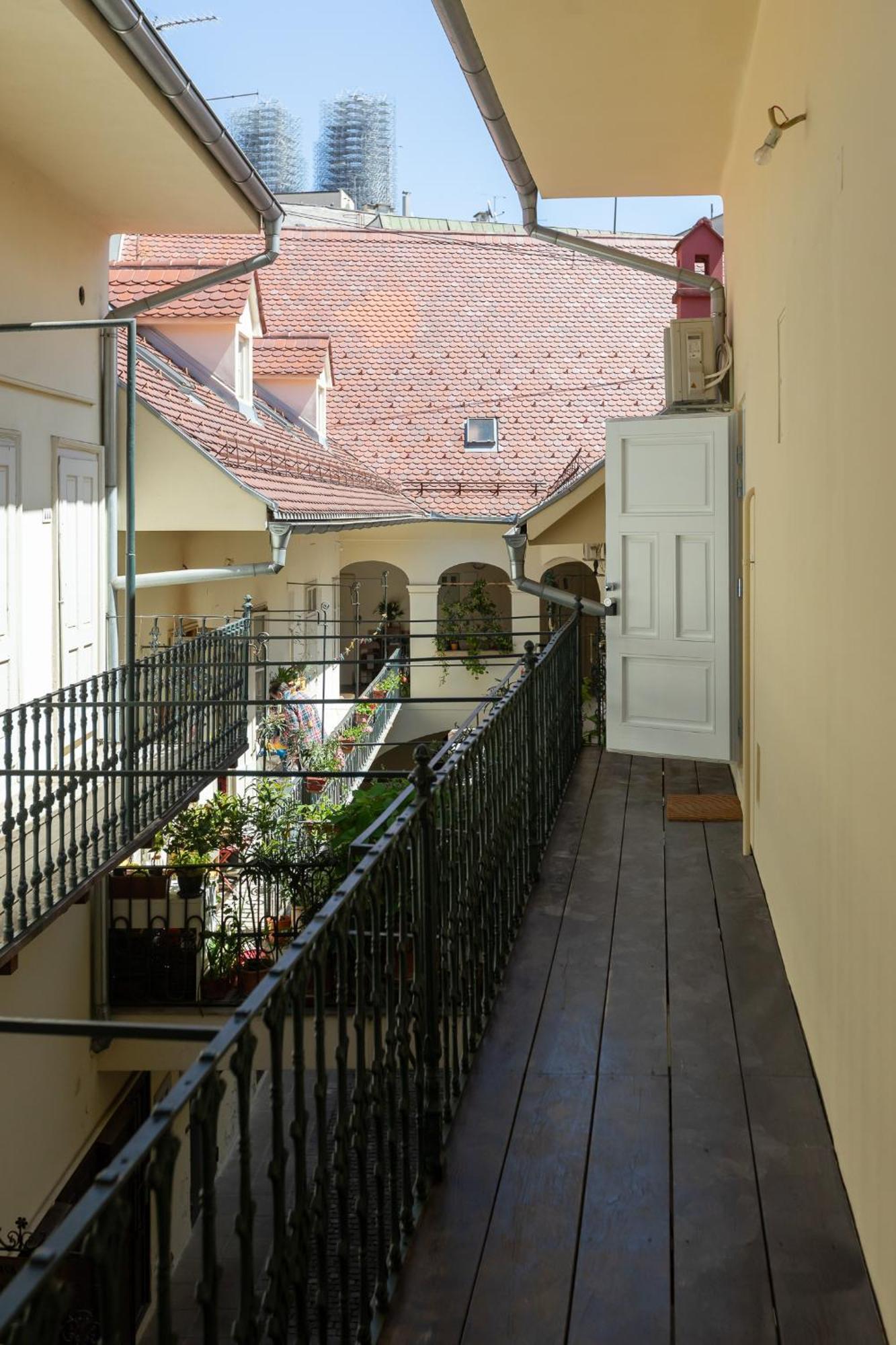 Apartment Nikola 4* Zagrzeb Zewnętrze zdjęcie